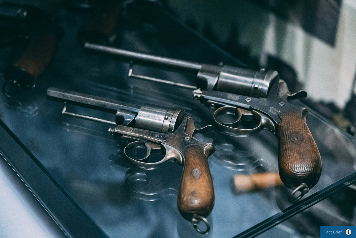 Are peer-to-peer gun sales legal in North Dakota?