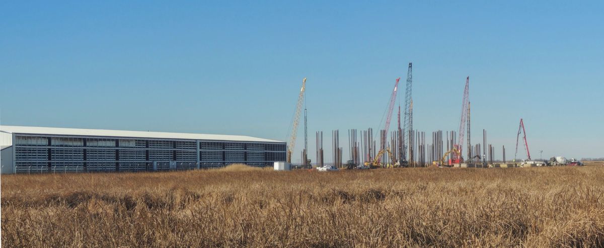 Housing complicates ND town's business expansion