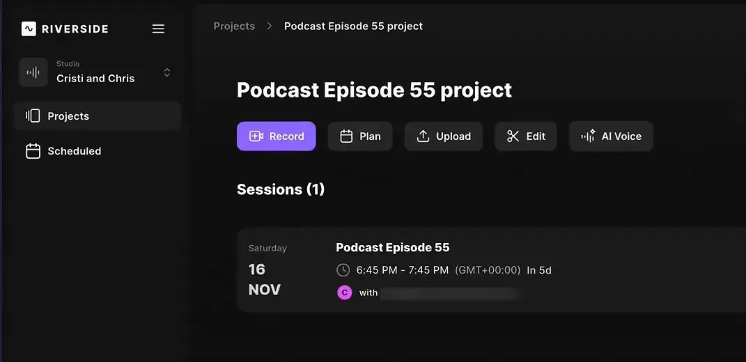 Managing scheduled podcast sessions