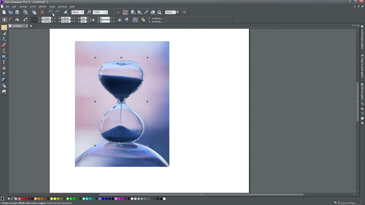 Hourglass photo with selection outline in Xara