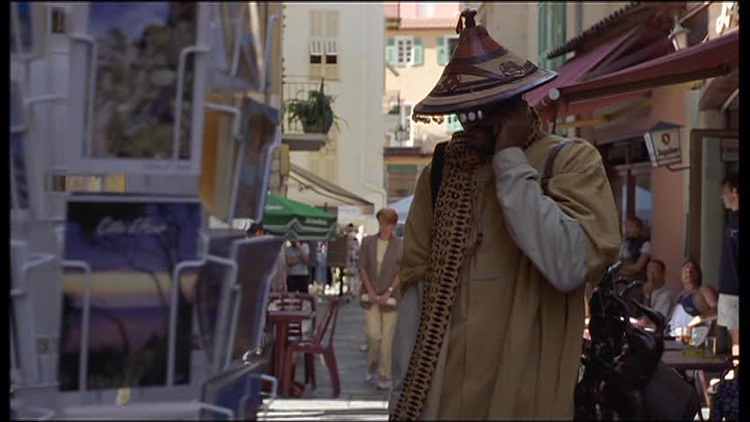 Vlcsnap-2013-12-12-15h18m11s65_medium