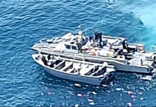 Aseguran la Armada y fuerzas especiales de EEUU 650 kilos de presunta cocaina en las costas de Michoacán