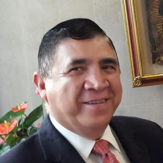 A lo Mero Macho.  Las caricaturas y dibujos pueden convertirse en un arma por el efecto que causan: Luis Carreño (cuarta parte).  Por Edmundo Cázarez C.