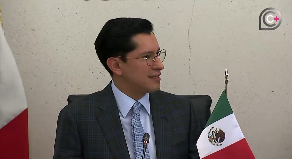 Roberto Velasco es ratificado como canciller en Comisión del Senado