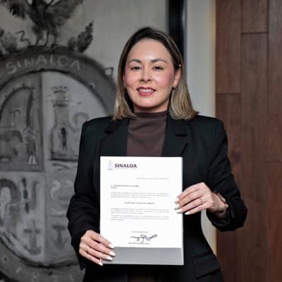 Yeraldine Bonilla Valverde rinde protesta como gobernadora interina de Sinaloa