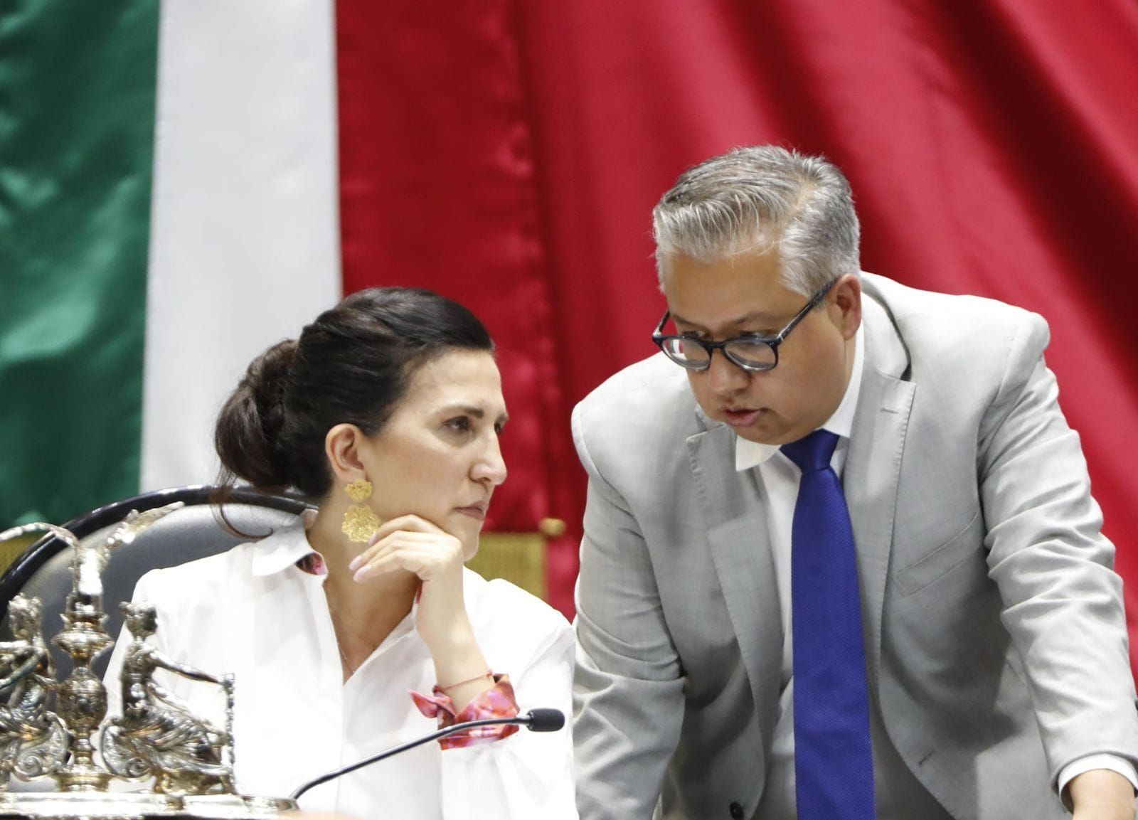 Rechaza Kenia López reservar datos de selección del INE