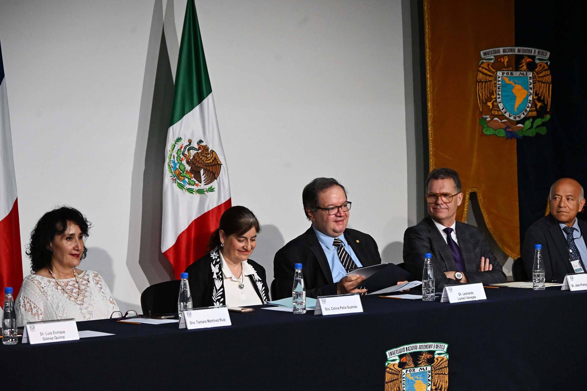 Transformar la realidad requiere de la ciencia, con memoria, pensamiento crítico y responsabilidad colectiva: Rector Leonardo Lomelí