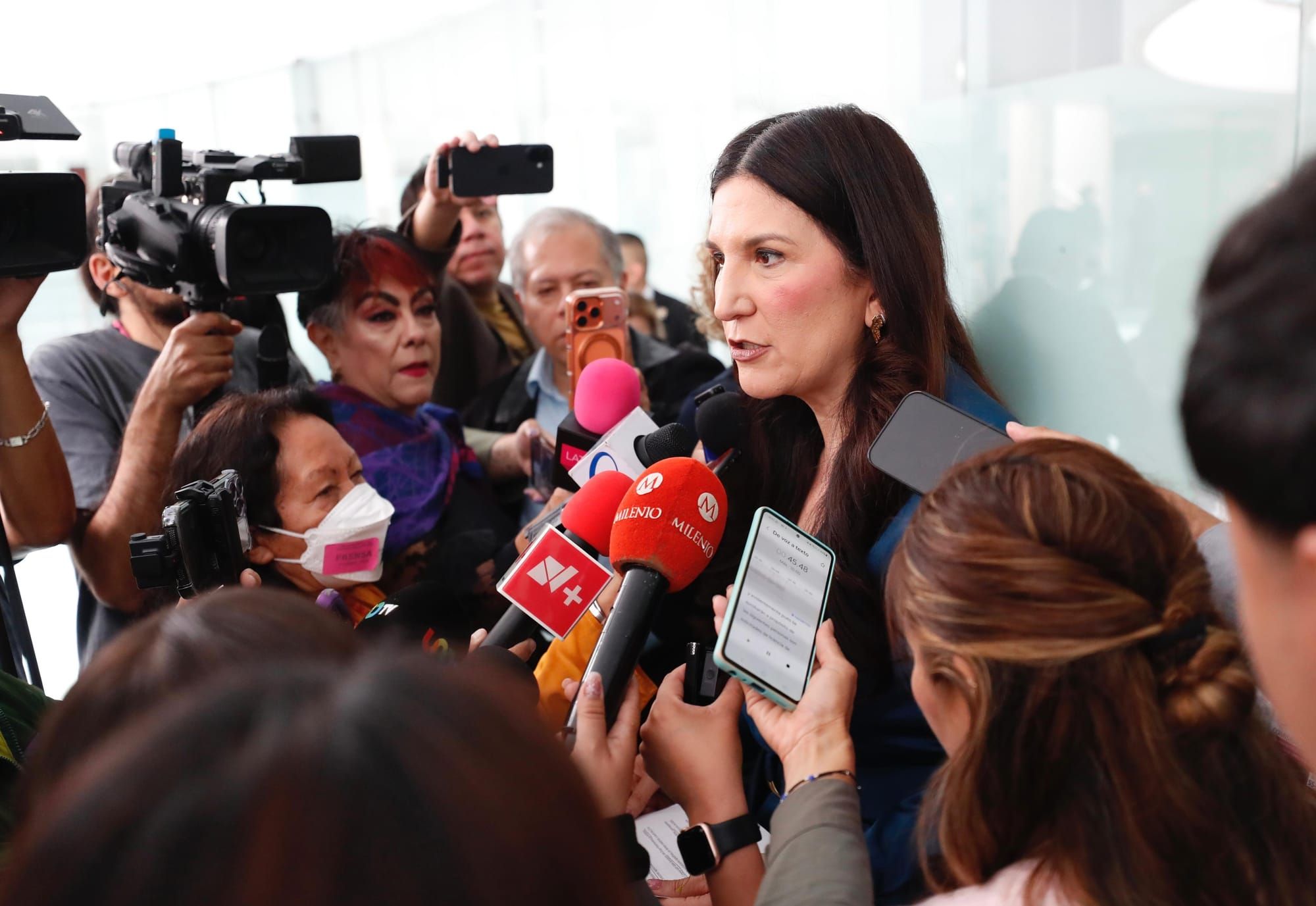 Tramitan licencias nueve legisladores; Kenia López advierte que nadie puede adelantarse a campañas