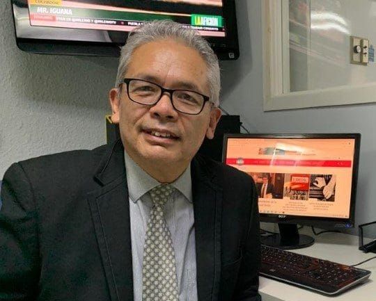 Original y Copia. Nomás 800 millones. Por Martín de J. Takagui