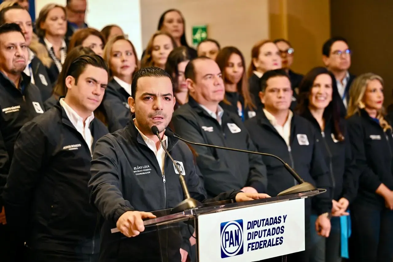 Exhibe PAN con tómbola deuda y fallas de Ley de Ingresos