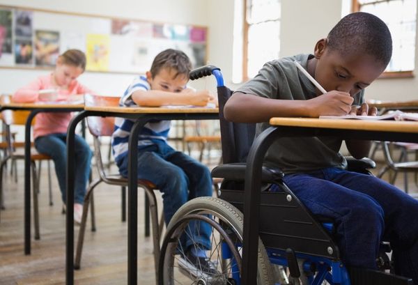 Propone diputada del PRI garantizar el acceso total a menores con discapacidad a espacios educativos, de salud, recreativos, culturales y comunitarios.