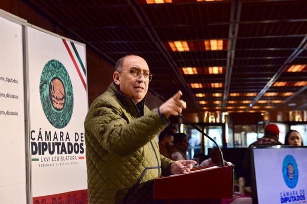 Debe impedirse el bloqueo arbitrario de cuentas bancarias por la UIF: Rubén Moreira