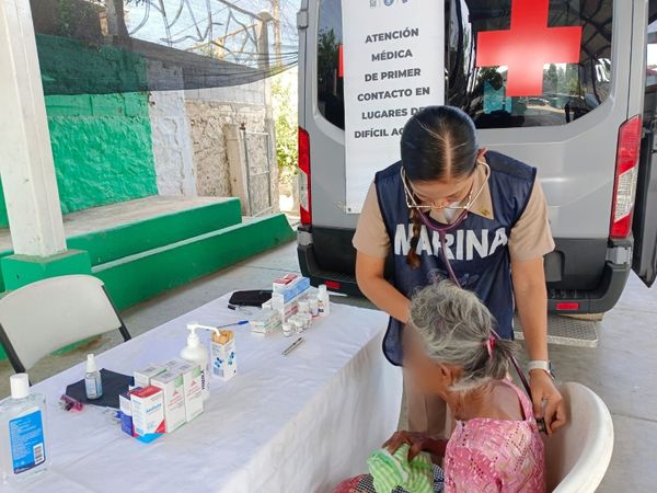Marina brinda más de 12 mil consultas médicas en comunidades de Guerrero