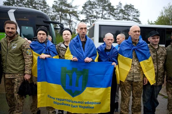 Rusia y Ucrania realizan intercambio de 205 prisioneros de guerra por cada lado