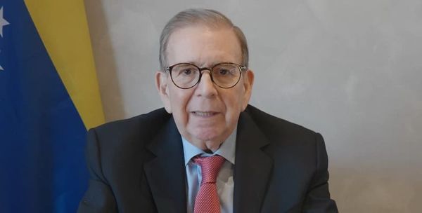 Edmundo González pide convocar a elecciones presidenciales en Venezuela
