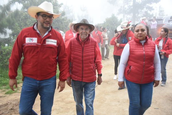 Convoca Marco Mendoza a Foro por la defensa de las tradiciones en Hidalgo