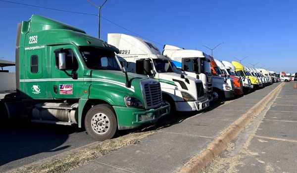 El Departamento de Estado de EE. UU. retiró la visa a más de 3 mil transportistas por cabotaje