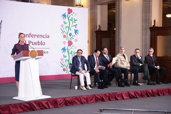Gobierno llama a CNTE a levantar plantón; diálogo permanece abierto, afirma Rosa Icela