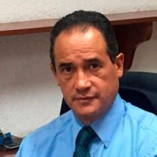 En mi Opinión. Marina del Pilar, chivo en cristalería. Emilio Trinidad Zaldívar