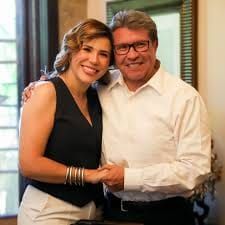 Monreal respalda a Marina del Pilar; ve espionaje ilegal y descarta que deba dejar el cargo