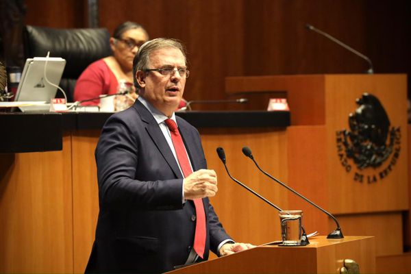 Se reducen de 54 a 14 los temas a tratar con EU en el TMEC, informa Ebrard al Congreso
