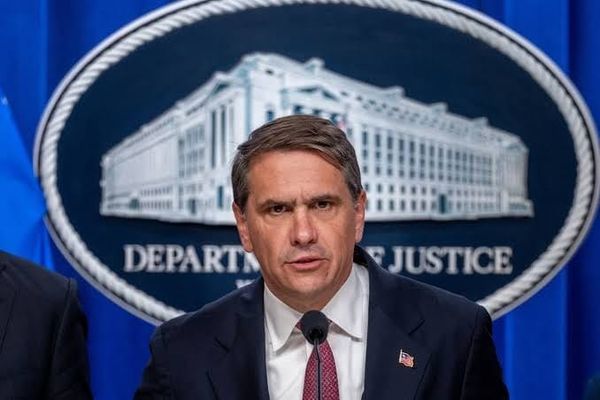 EU desconoce jurisdicción de la Corte Penal Internacional sobre sus ciudadanos y anuncia que no colaboraran con ninguna investigación