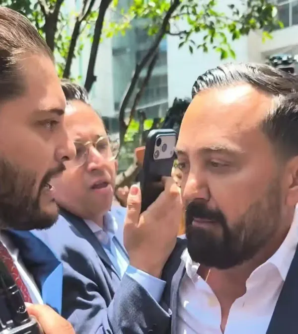 Kenia López llama a diputados a evitar confrontaciones: “Tenemos que regresarle la honorabilidad a la política”