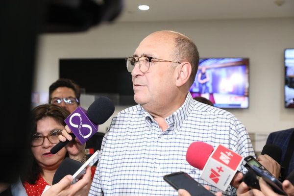 Desde el Norte. La tragicomedia. Rubén Moreira Valdez
