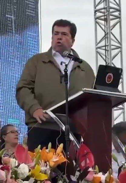 Pedro Haces llama a agremiados de Catem buscar cargos de elección popular