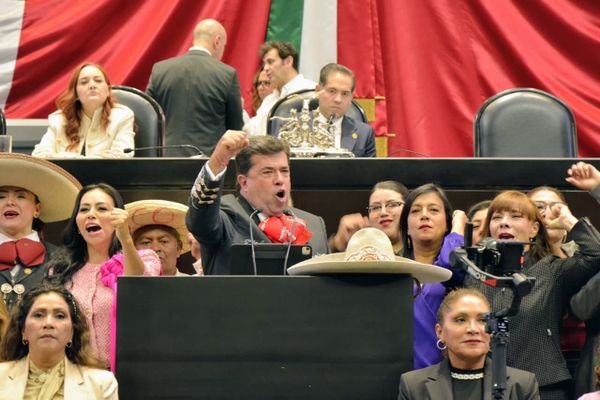Pedro Haces llama a preservar la charrería como parte de la identidad nacional