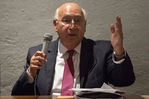 A lo Mero Macho. Hasta siempre, querido amigo y admirado maestro Mauro Jiménez Lazcano. Por Edmundo Cázarez C.