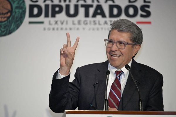 Contradicciones. Morena: construir adentro para ganar afuera. Por Ricardo Monreal Ávila.