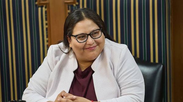 Acusa Citlalli Hernández a Pedro Haces de desleal a Morena