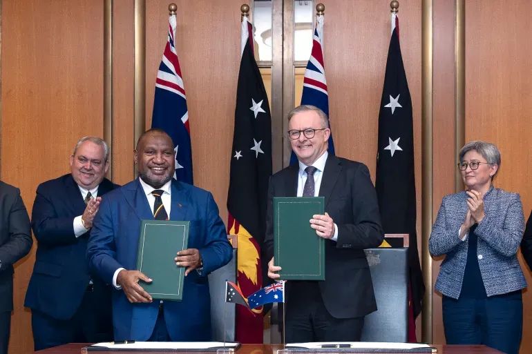 Australia and Papua New Guinea sign major defense treaty after delay