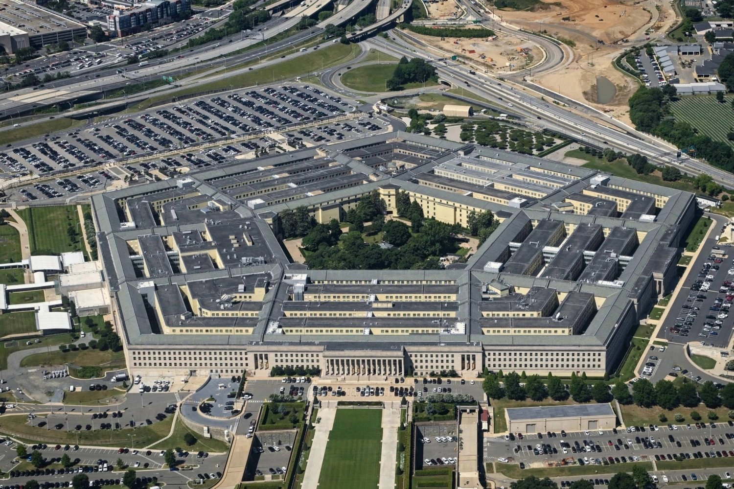Pentagon Fires ‘Stars & Stripes’ Staff For Alleged Insubordination