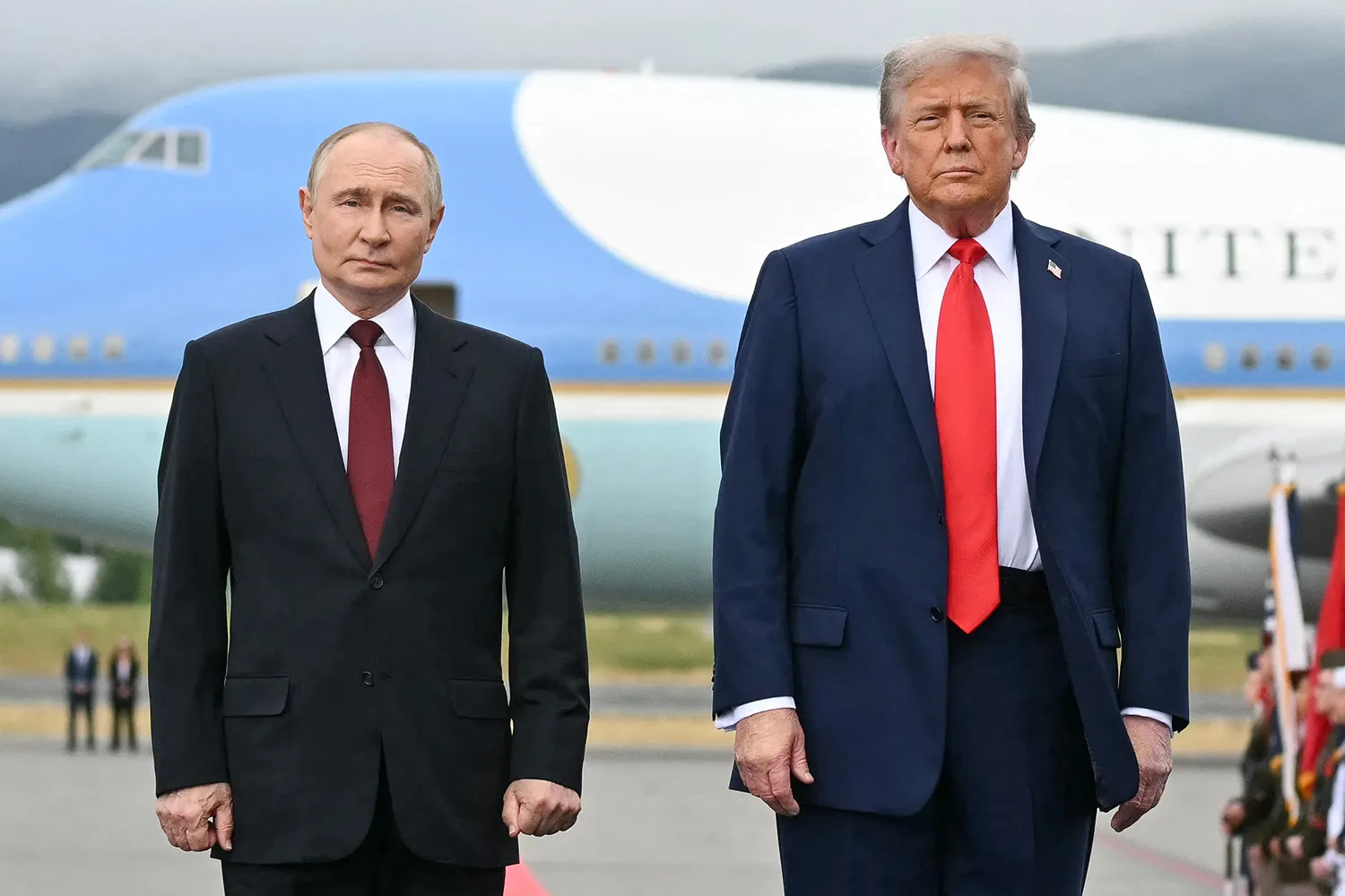 New Law Lets Trump Tariff the Five Biggest Buyers of Russian Oil