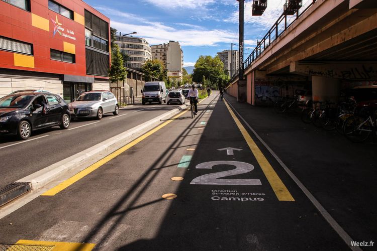 📣⚽🚴 Et si vous co-marquiez un réseau cyclable? (on parle naming)