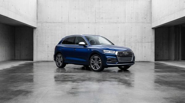 Audi SQ5: stark V6, snabb i test, tveksam växellåda