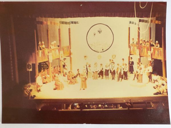 The finale of Die Meistersinger von Nürnberg, East End Opera, People’s Palace, Mile End Road, 1980