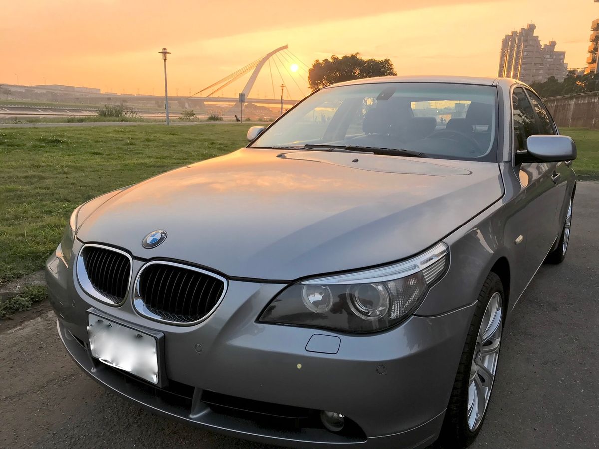 No.22 售2004款 BMW 525IA  鐵灰色 （已售出）