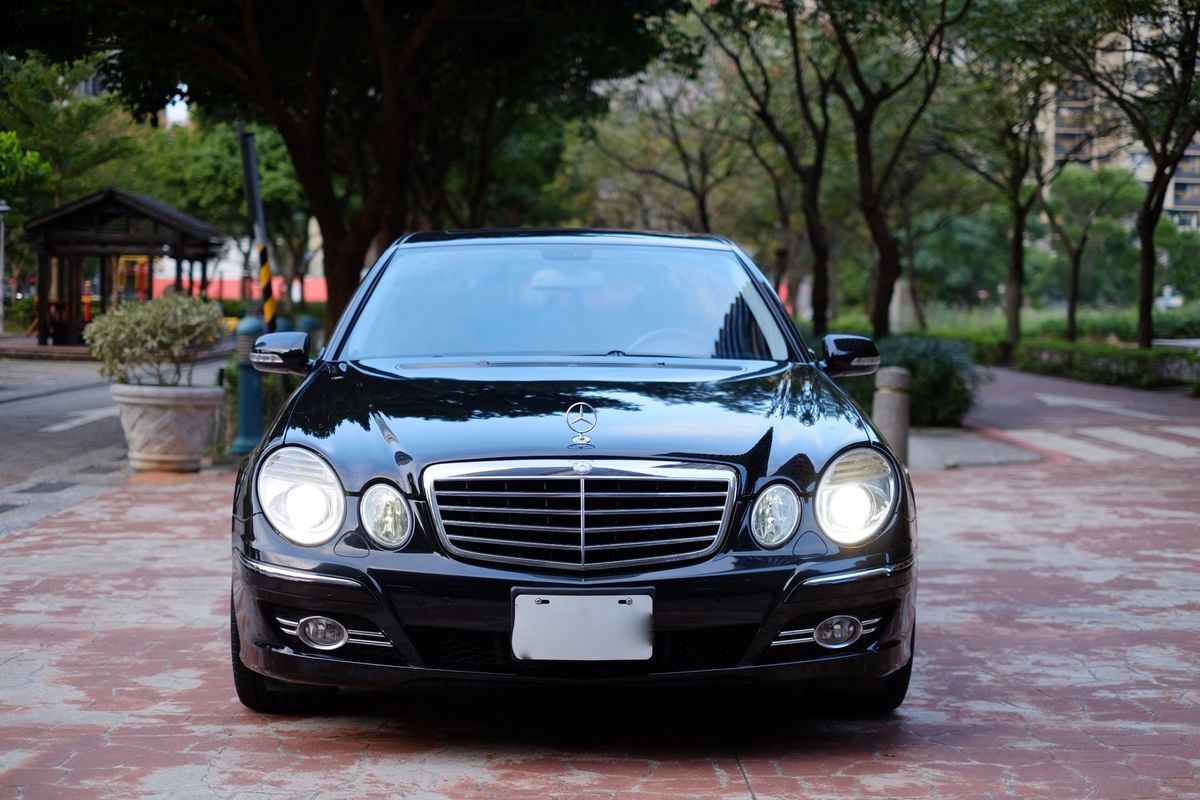 No.58. 2009年式 W211 E280 黑色 Avantgarde（已售出）