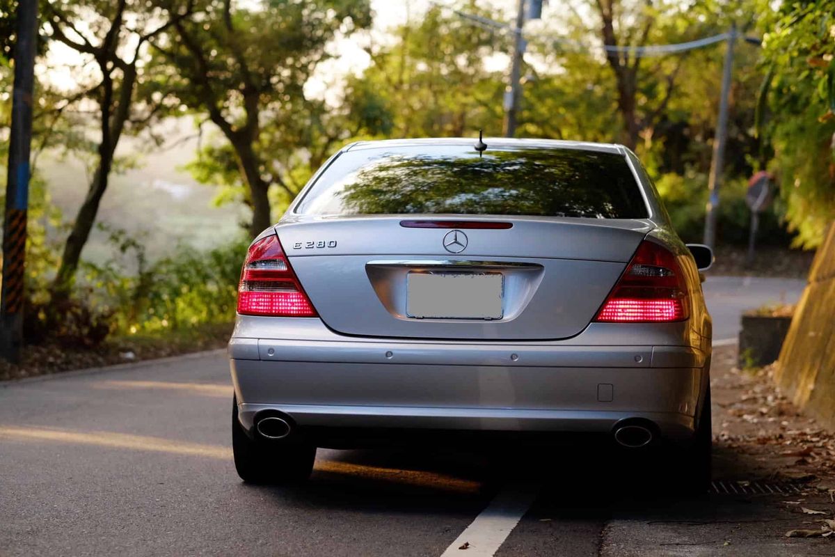 No.15 售 2006款 W211 E280 銀色（已售出）