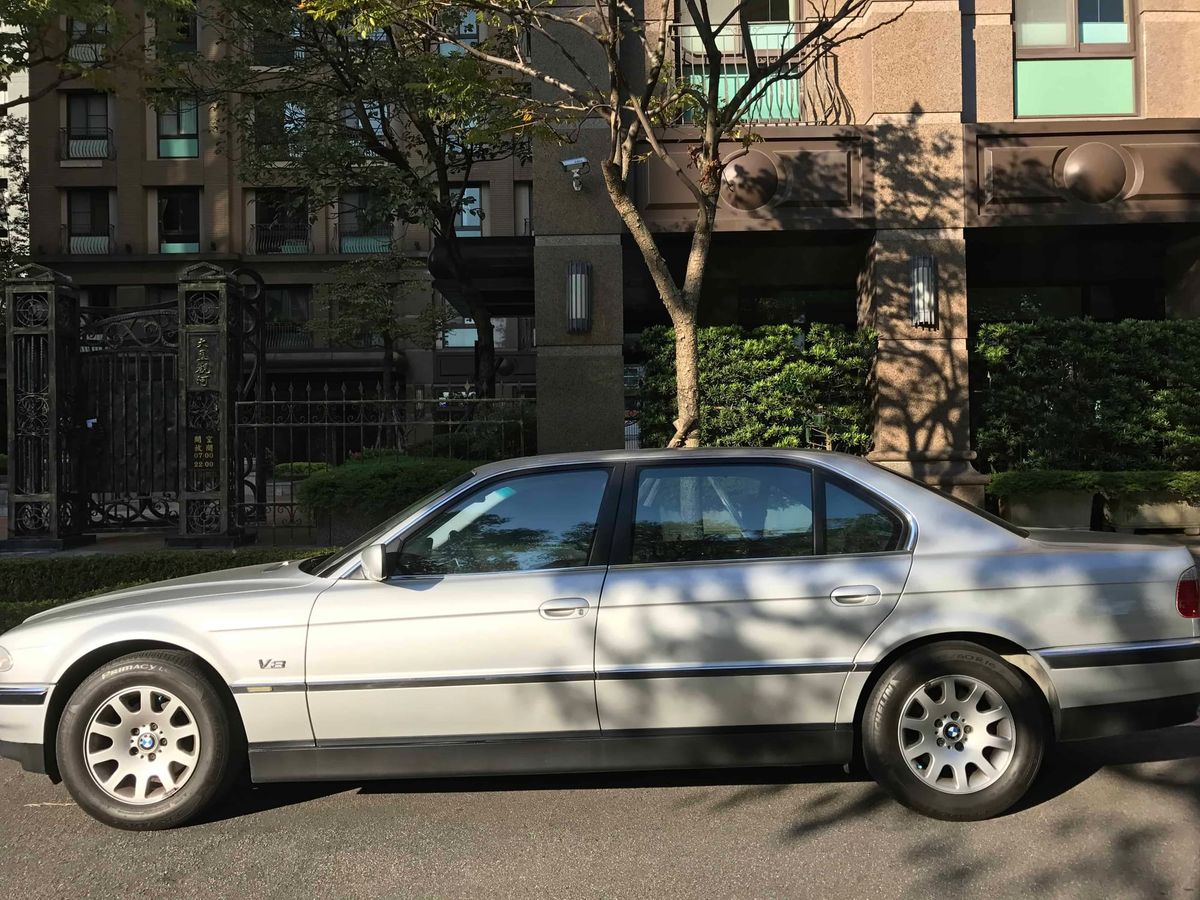 1999 BMW BMW E38 735iL 白色