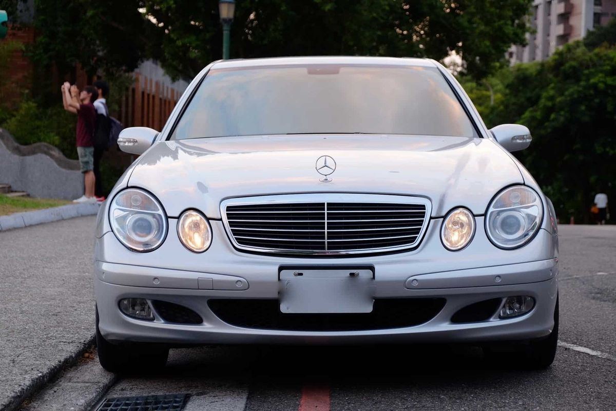 2006 Benz W211 E280 銀色