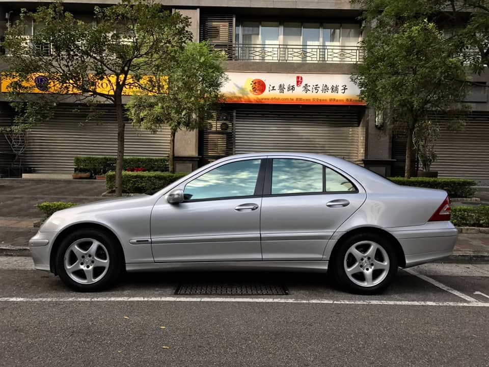 No.5 售2005款 W203 C200k 銀色（已售出）