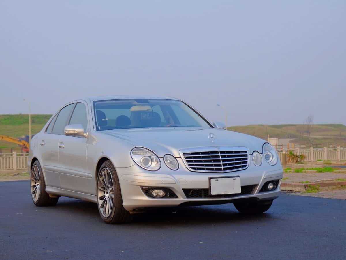 2008 Benz W211 E280 銀色