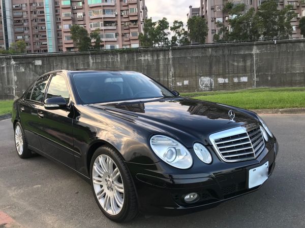 2007 Benz W211 E280 黑色
