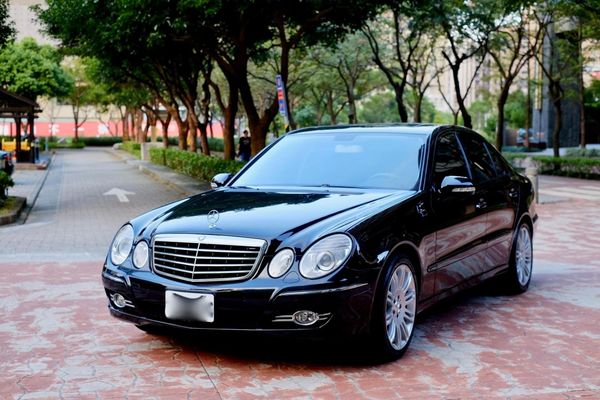 2009 Benz W211 E280 黑色