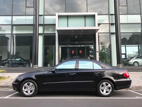 No.7 售 2003 款 W211 E320 黑色 (已售出)