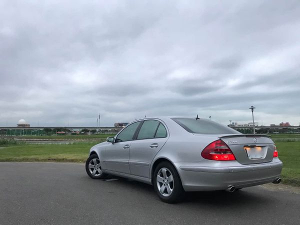 No.18 售 2004款 W211 E240 elegance 銀色 （已售出）